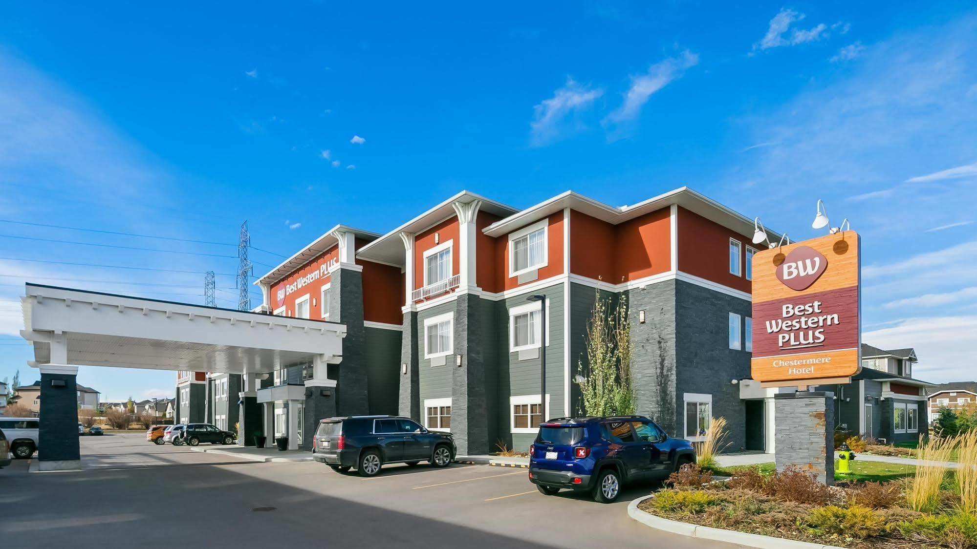 Best Western Plus Chestermere Hotel Екстер'єр фото